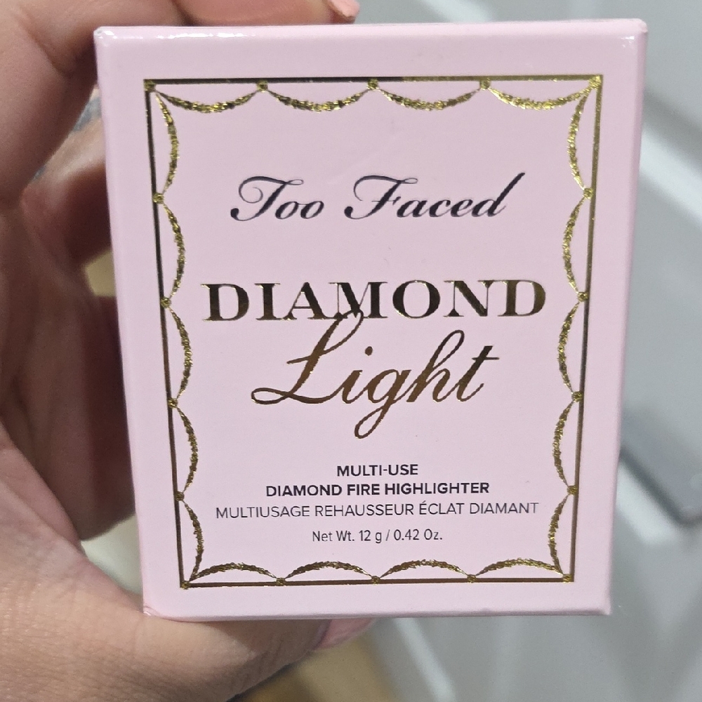 Too Faced Diamond Fire Highlighter - Pink and Gold